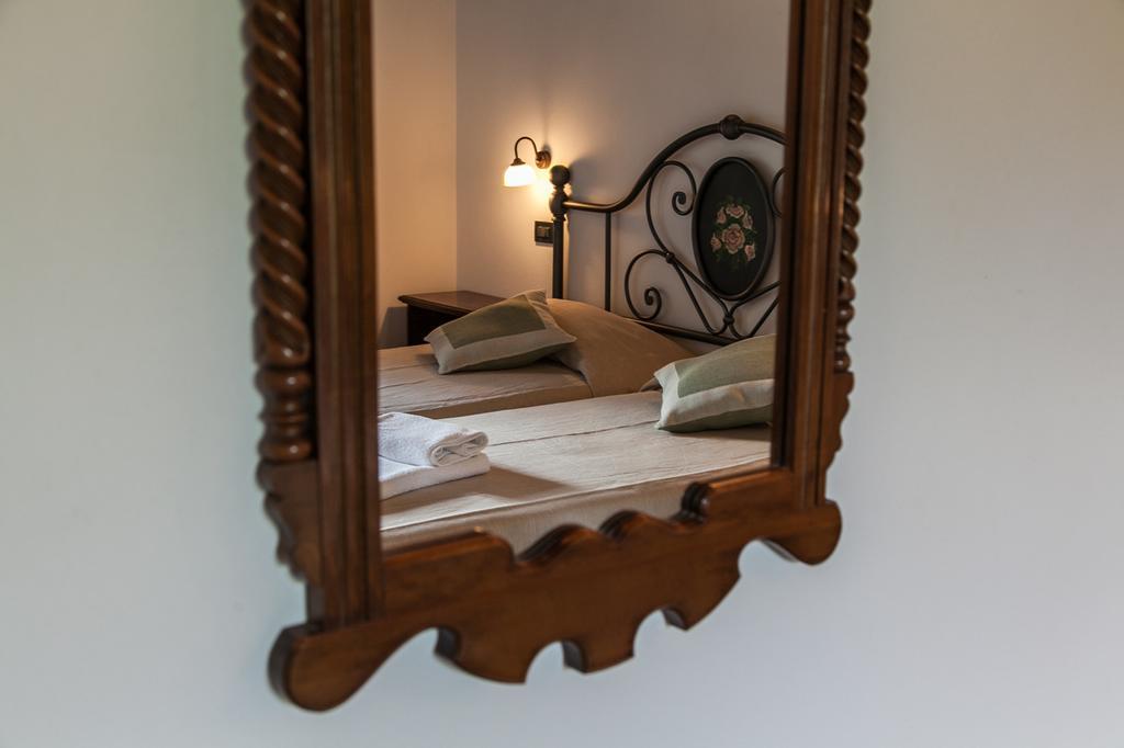 Podere San Giuseppe Hotel Radicondoli Esterno foto
